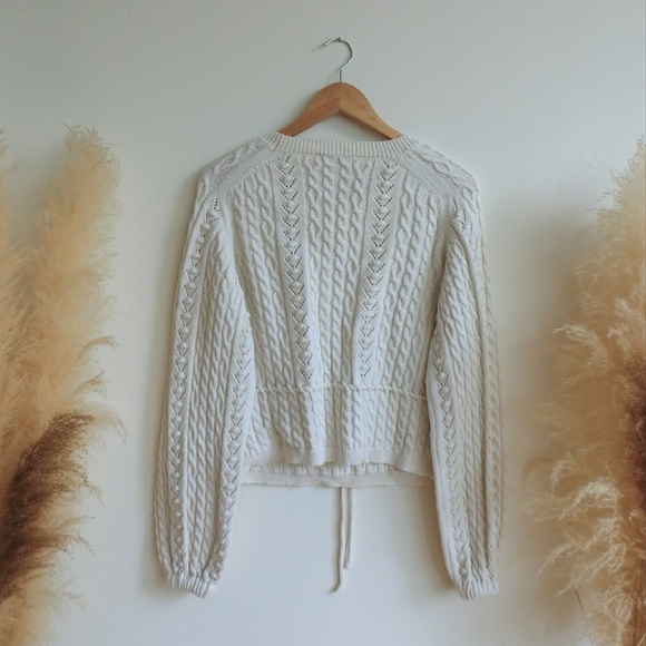 Zara Sweater - Picture 2 of 8